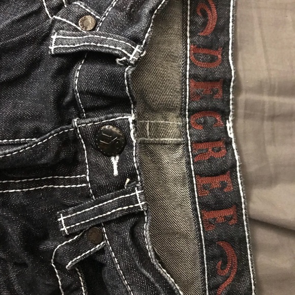 Jeans - Picture 3 of 4